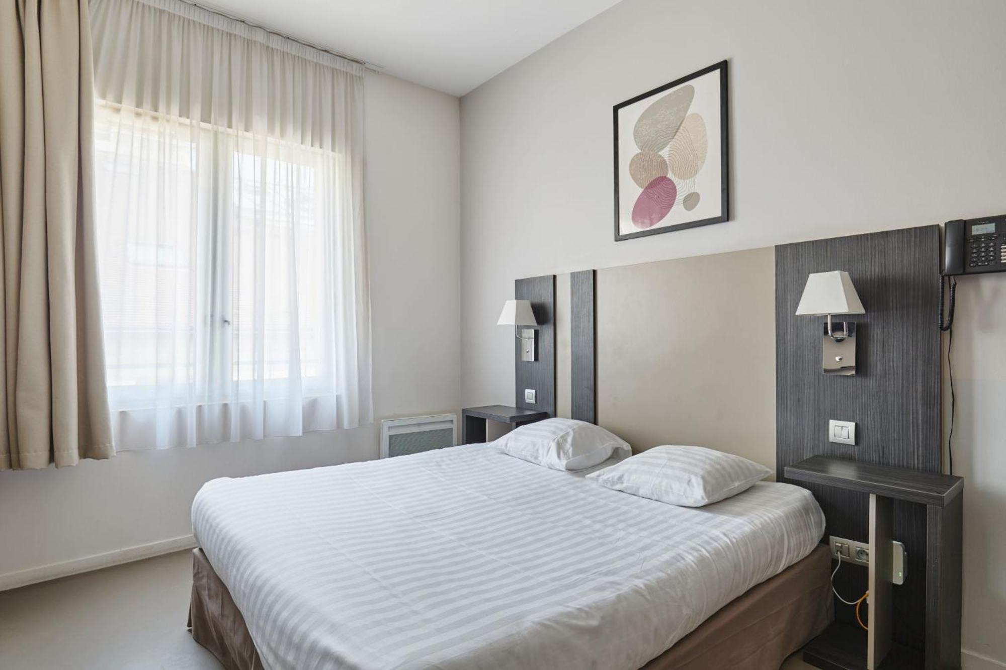 Standard Studio (2 Adults)